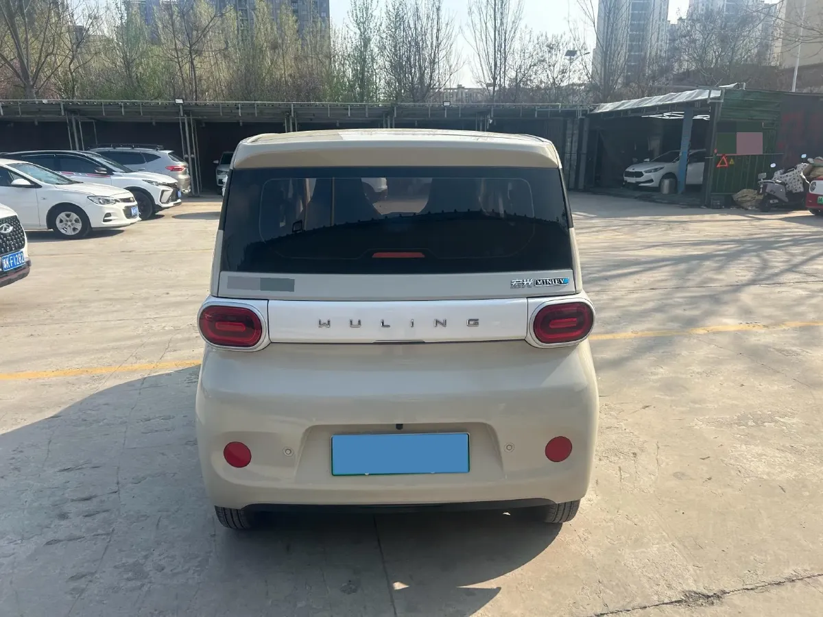 2024 WuLing HongGuang MINI EV BEV 17.3KWH,autocango,china used car exporter,china ev exporter,chinese used car exporter,chinese used ev exporter