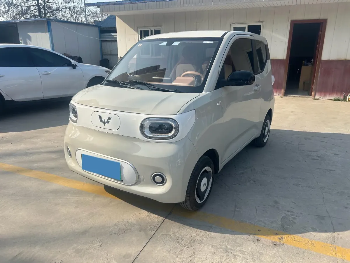 2024 WuLing HongGuang MINI EV BEV 17.3KWH,autocango,china used car exporter,china ev exporter,chinese used car exporter,chinese used ev exporter
