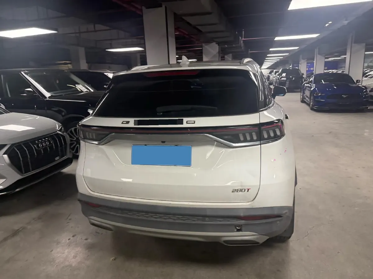 2020 BeiJing Auto X7 1.5T 188HP L4 7DCT,autocango,china used car exporter,china ev exporter,chinese used car exporter,chinese used ev exporter