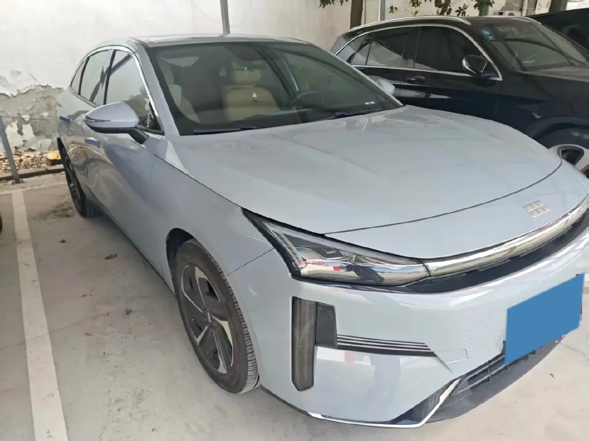 2023 Geely Galaxy L6 1.5T 163HP L4 3DHT PHEV,autocango,china used car exporter,china ev exporter,chinese used car exporter,chinese used ev exporter