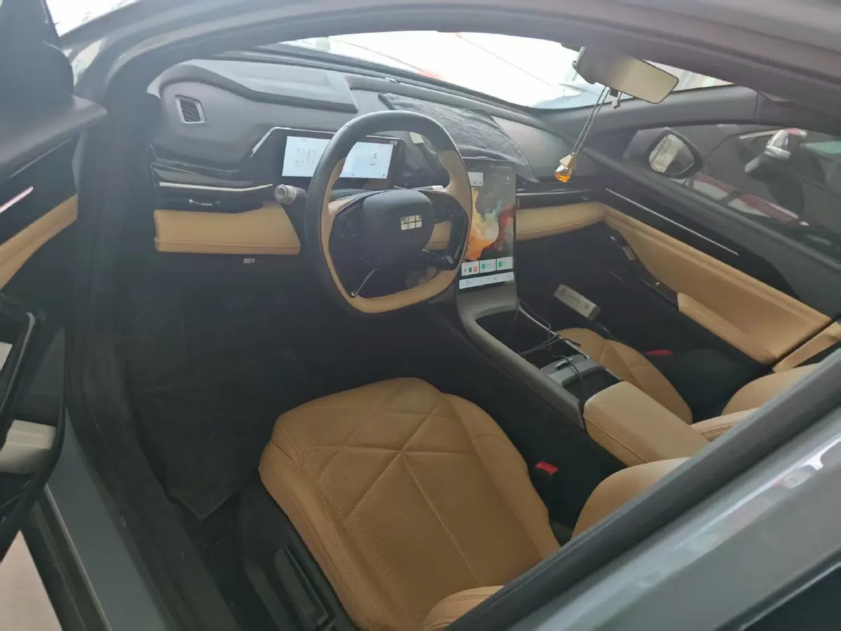 2023 Geely Galaxy L6 1.5T 163HP L4 3DHT PHEV,autocango,china used car exporter,china ev exporter,chinese used car exporter,chinese used ev exporter