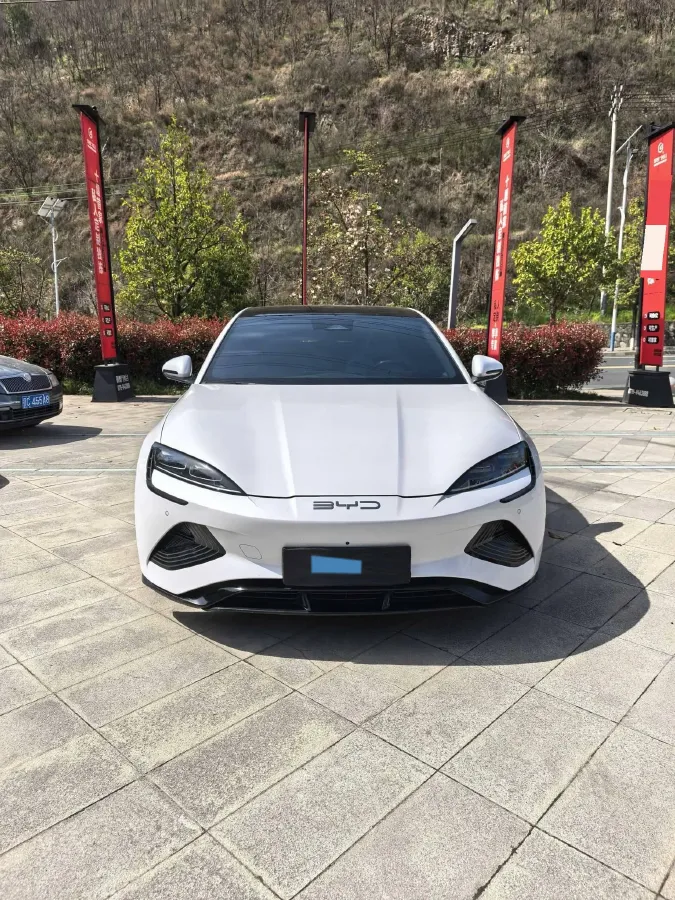 2022 BYD Seal BEV 61.4KWH,autocango,china used car exporter,china ev exporter,chinese used car exporter,chinese used ev exporter