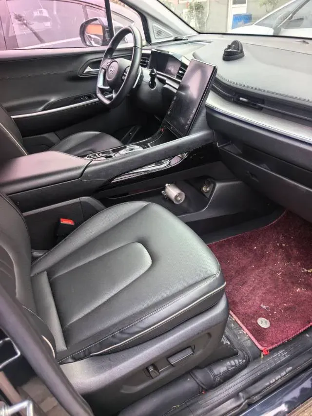 2021 Hyundai Custo 2.0T 236HP L4 8AT,autocango,china used car exporter,china ev exporter,chinese used car exporter,chinese used ev exporter