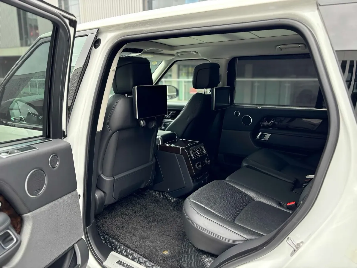 2020 Land Rover Range Rover 3.0T 400HP L6 8AT,autocango,china used car exporter,china ev exporter,chinese used car exporter,chinese used ev exporter