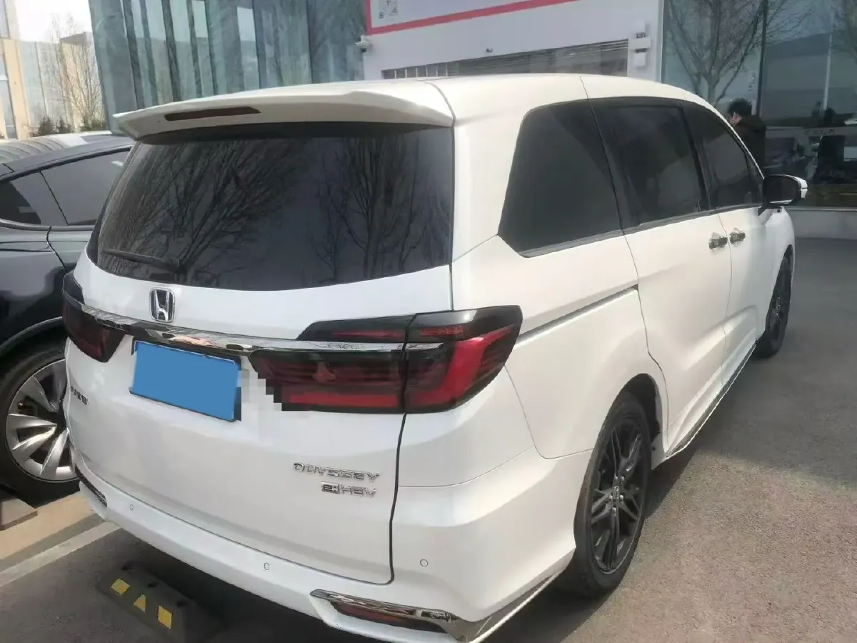 2022 Honda Odyssey 2.0L 146HP L4 E-CVT Hybrid,autocango,china used car exporter,china ev exporter,chinese used car exporter,chinese used ev exporter