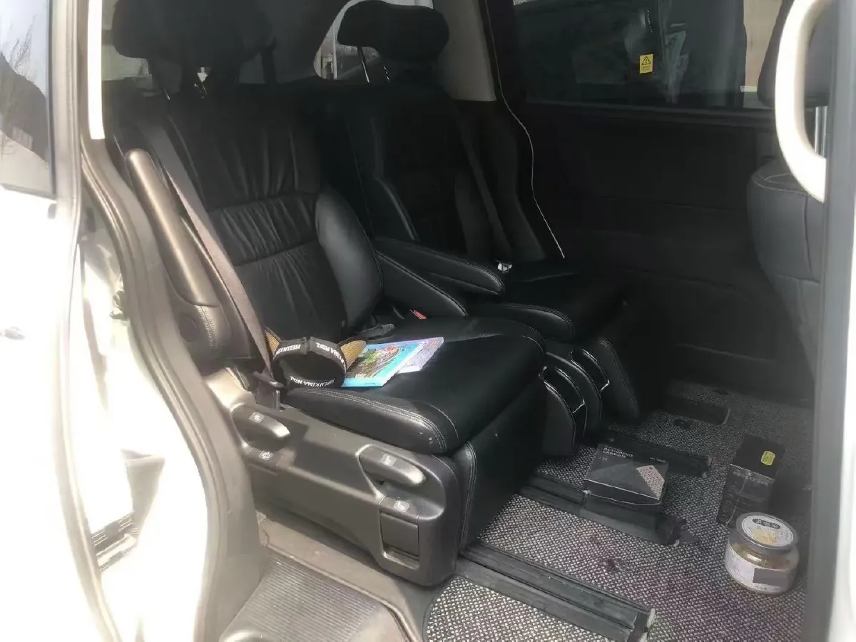 2022 Honda Odyssey 2.0L 146HP L4 E-CVT Hybrid,autocango,china used car exporter,china ev exporter,chinese used car exporter,chinese used ev exporter