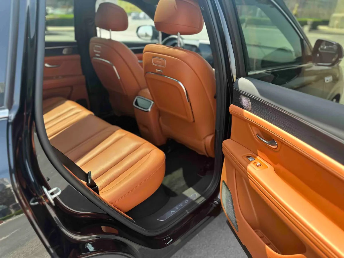 2024 AITO AITO M7 1.5T 152HP L4 REEV 38.5KWH,autocango,china used car exporter,china ev exporter,chinese used car exporter,chinese used ev exporter