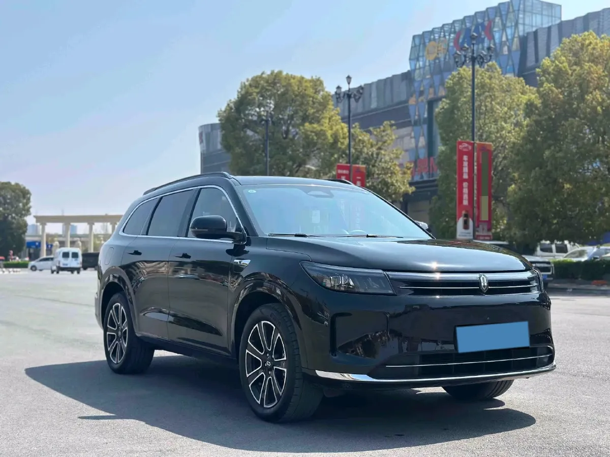 2024 AITO AITO M7 1.5T 152HP L4 REEV 38.5KWH,autocango,china used car exporter,china ev exporter,chinese used car exporter,chinese used ev exporter