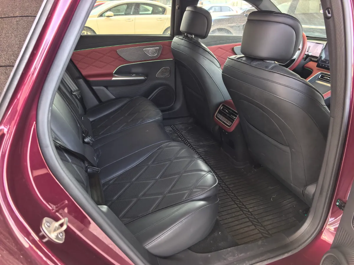 2025 Fulwin FulwinA9L 1.5T 156HP L4 1DHT PHEV,autocango,china used car exporter,china ev exporter,chinese used car exporter,chinese used ev exporter