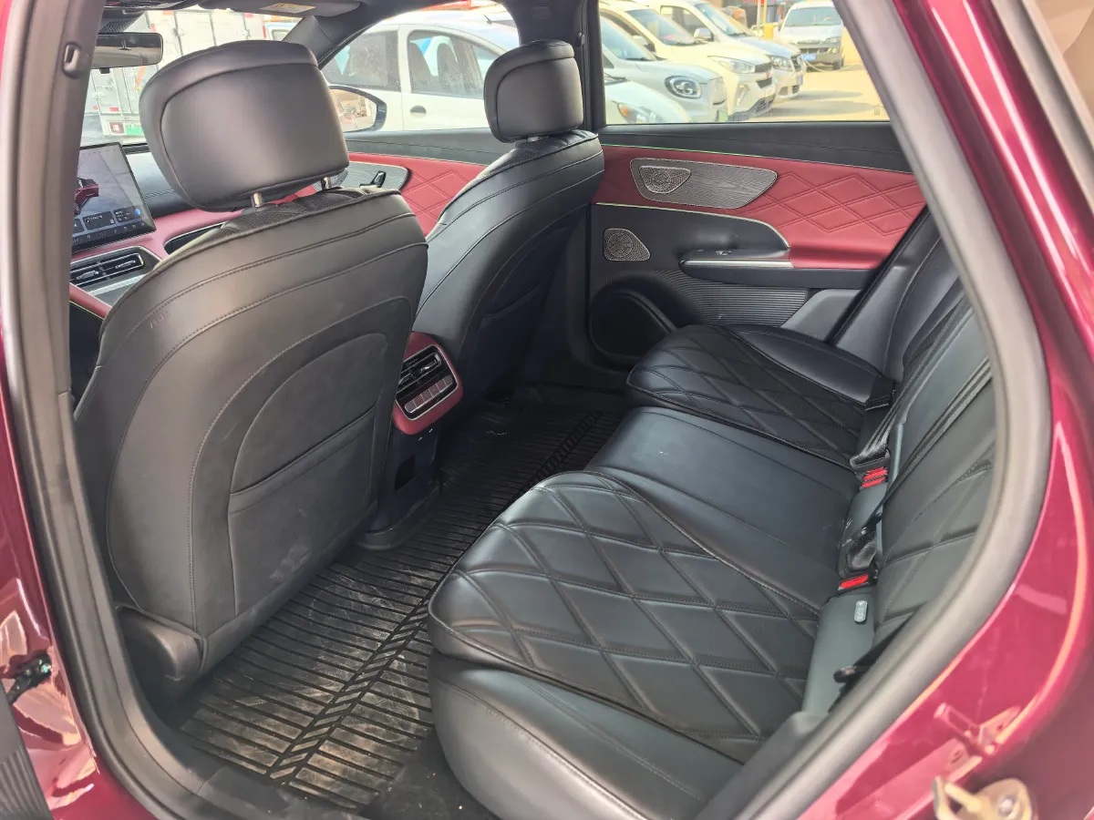 2025 Fulwin FulwinA9L 1.5T 156HP L4 1DHT PHEV,autocango,china used car exporter,china ev exporter,chinese used car exporter,chinese used ev exporter