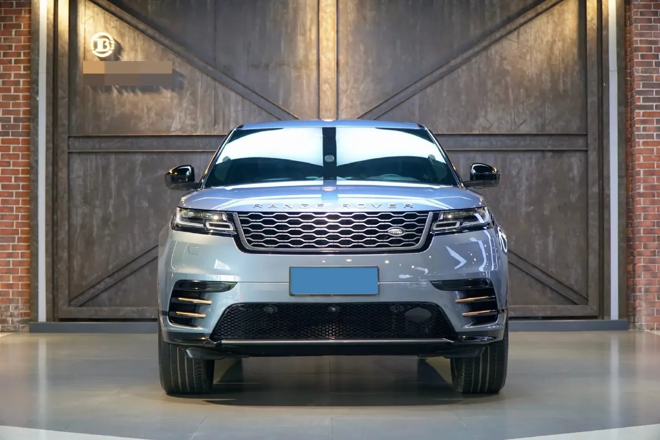 2021 Land Rover Range Rover Velar 3.0T 340HP L6 8AT,autocango,china used car exporter,china ev exporter,chinese used car exporter,chinese used ev exporter