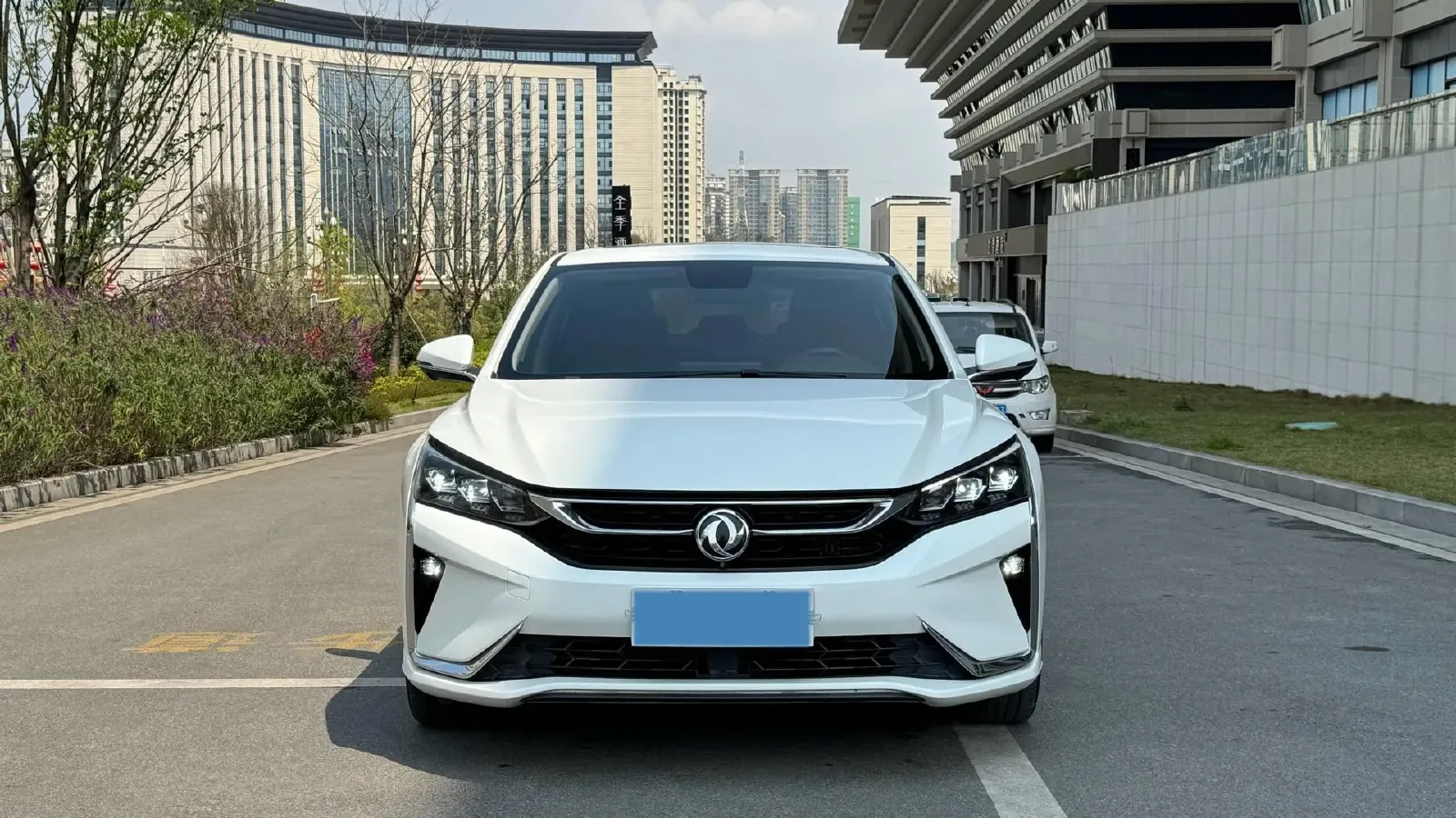 2020 DongFeng Aeolus YiXuan 1.5T 150HP L4 6DCT,autocango,china used car exporter,china ev exporter,chinese used car exporter,chinese used ev exporter