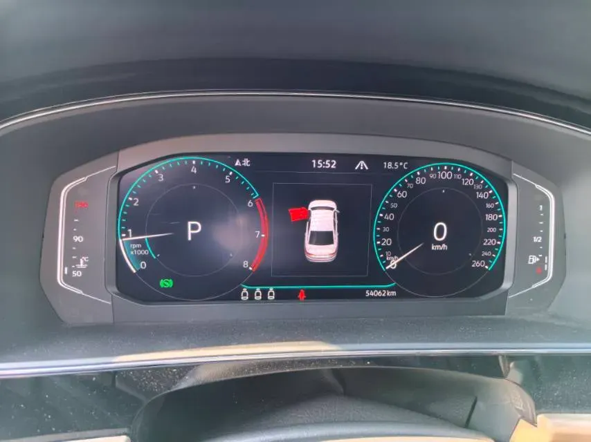 2021 Volkswagen Passat 2.0T 220HP L4 7DCT,autocango,china used car exporter,china ev exporter,chinese used car exporter,chinese used ev exporter