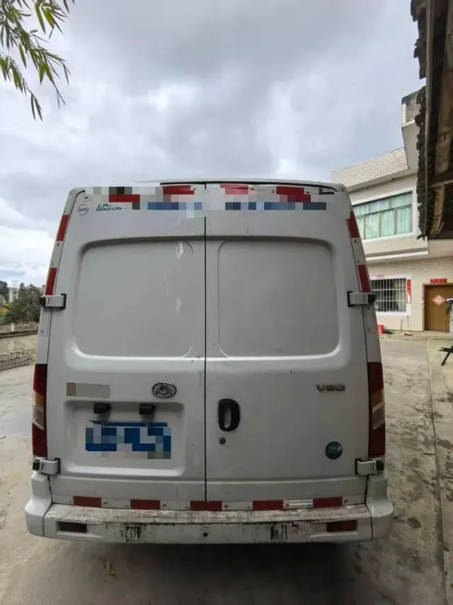 2021 MAXUS XinTu V80 2.0T 139HP L4 6MT,autocango,china used car exporter,china ev exporter,chinese used car exporter,chinese used ev exporter