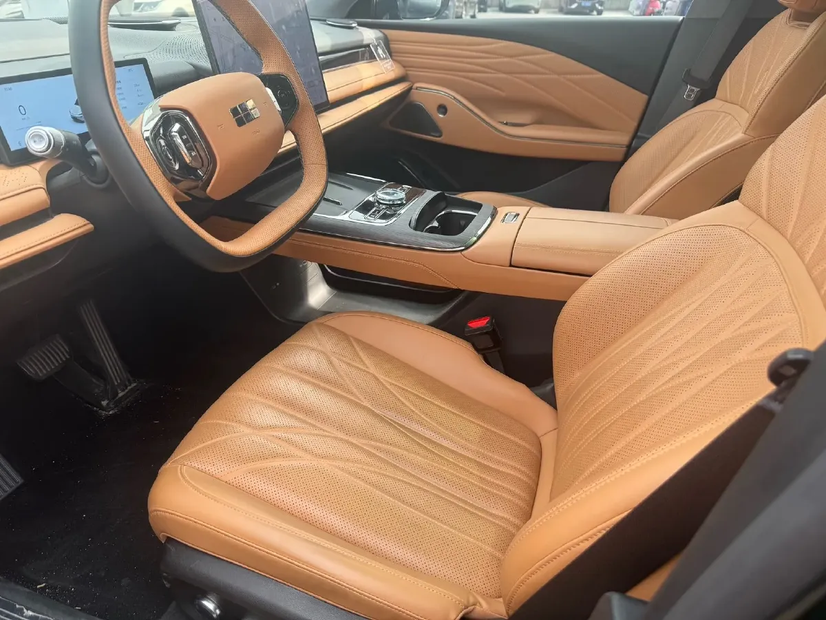 2025 Geely Galaxy Starshine 8 1.5T 163HP L4 3DHT PHEV 27.69KWH,autocango,china used car exporter,china ev exporter,chinese used car exporter,chinese used ev exporter