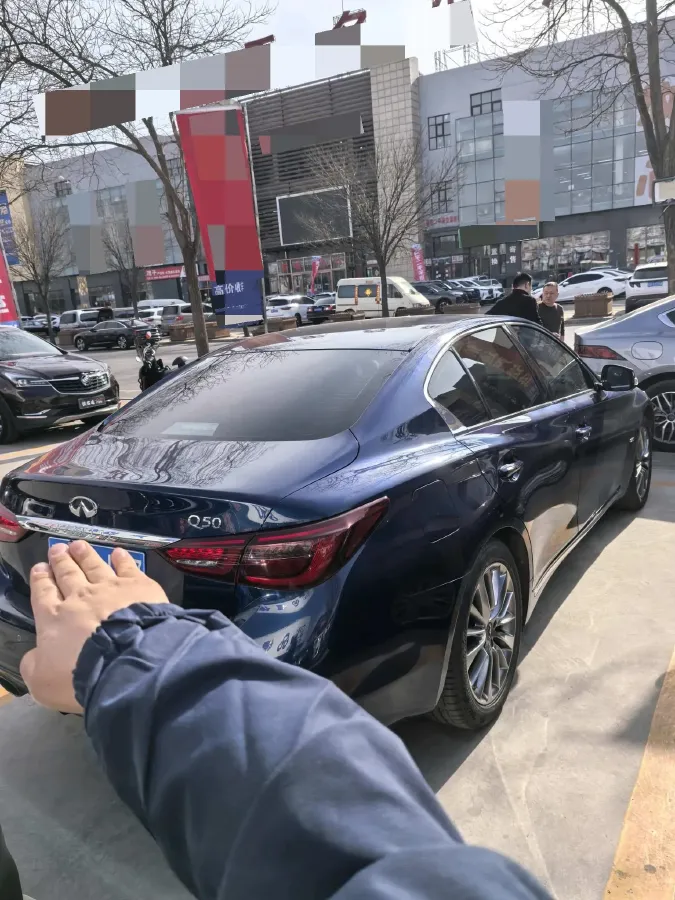 2018 Jeep Grand Commander 2.0T 265HP L4 9AT,autocango,china used car exporter,china ev exporter,chinese used car exporter,chinese used ev exporter