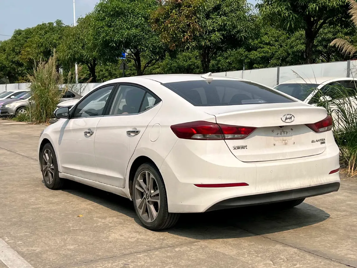 2018 Hyundai Elantra 1.6L 130HP L4 6AT,autocango,china used car exporter,china ev exporter,chinese used car exporter,chinese used ev exporter