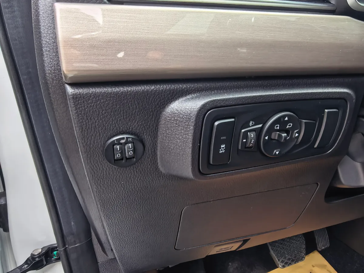 2023 Jetour X70 PRO 1.5T 156HP L4 6DCT,autocango,china used car exporter,china ev exporter,chinese used car exporter,chinese used ev exporter