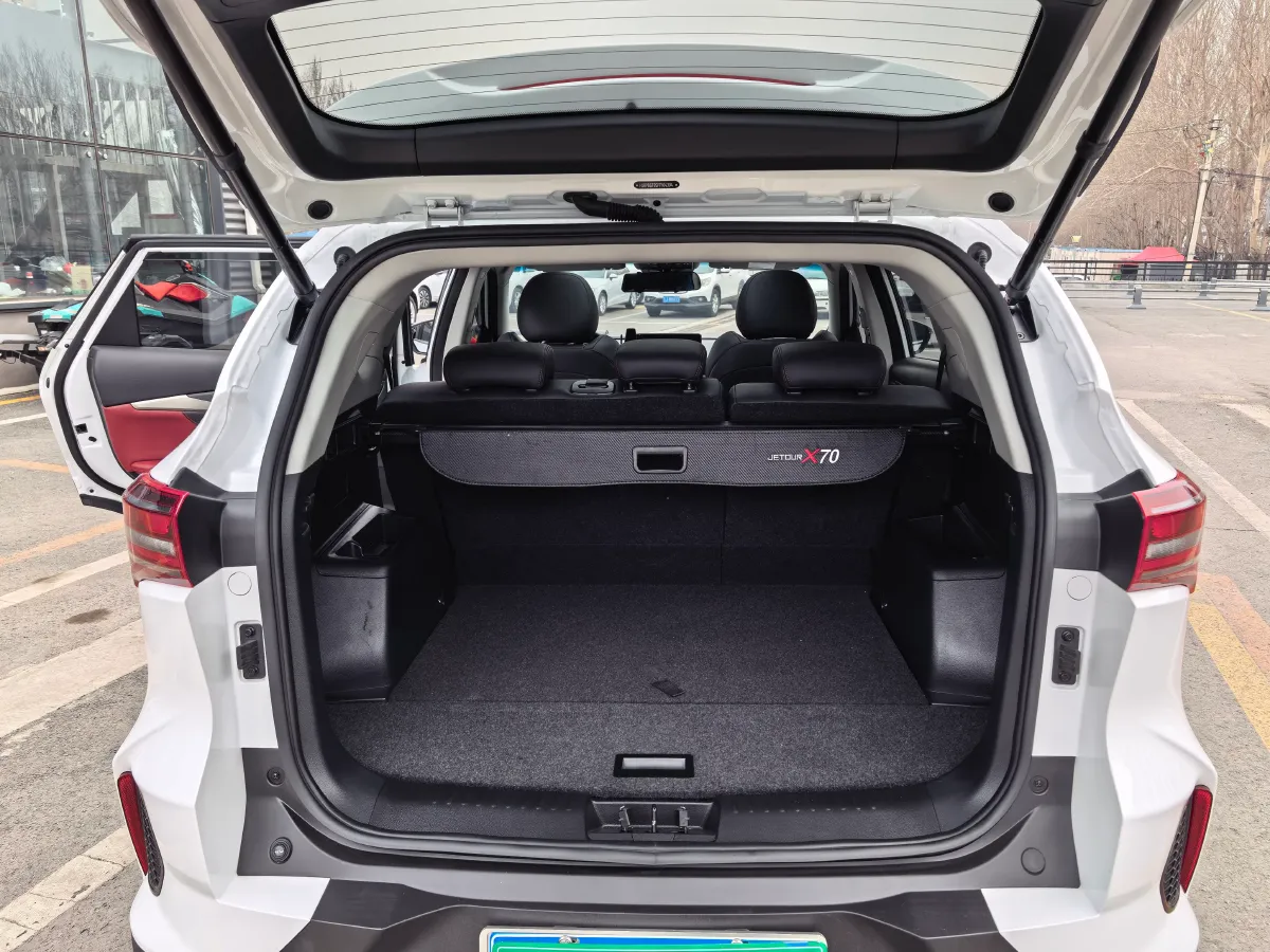 2023 Jetour X70 PRO 1.5T 156HP L4 6DCT,autocango,china used car exporter,china ev exporter,chinese used car exporter,chinese used ev exporter