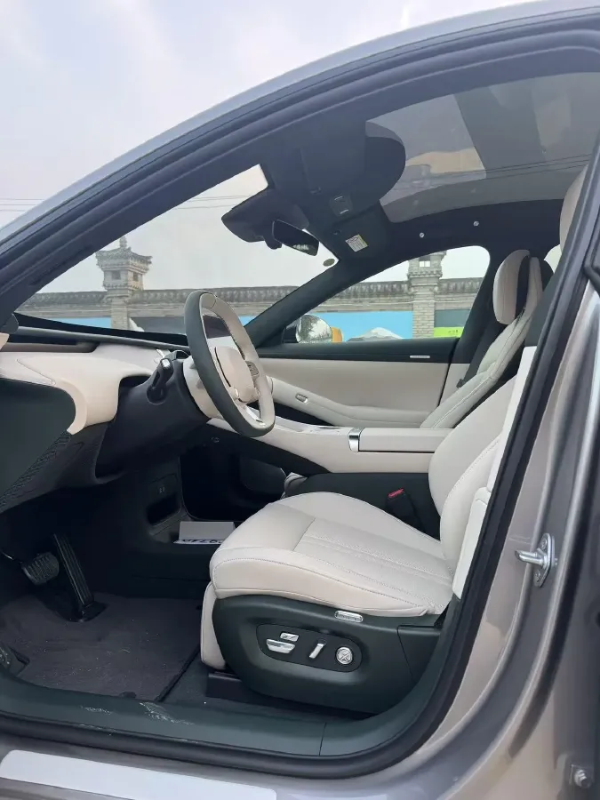 2025 MI YU7 BEV 96.3KWH,autocango,china used car exporter,china ev exporter,chinese used car exporter,chinese used ev exporter