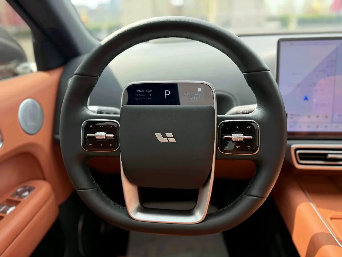 2024 Li L6 Range Extended 154HP L4 REEV 36.8KWH,autocango,china used car exporter,china ev exporter,chinese used car exporter,chinese used ev exporter