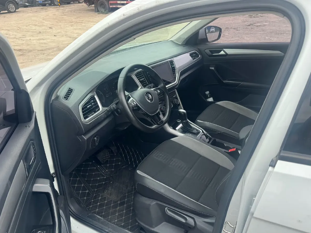 2023 Volkswagen Tiguan L 1.5T 160HP L4 7DCT,autocango,china used car exporter,china ev exporter,chinese used car exporter,chinese used ev exporter