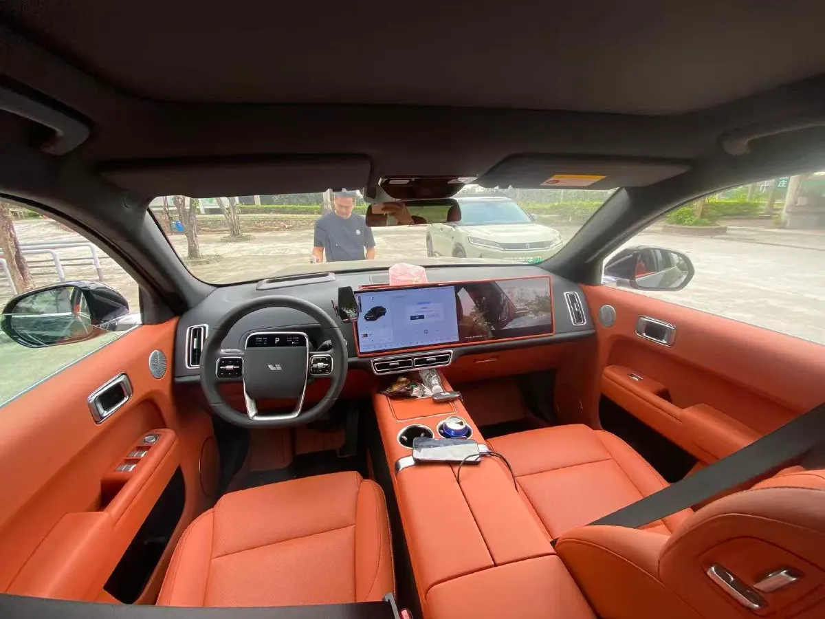 2025 Li L7 Range Extended 154HP REEV,autocango,china used car exporter,china ev exporter,chinese used car exporter,chinese used ev exporter