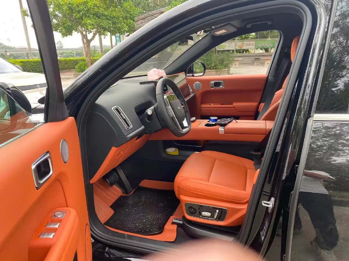 2025 Li L7 Range Extended 154HP REEV,autocango,china used car exporter,china ev exporter,chinese used car exporter,chinese used ev exporter