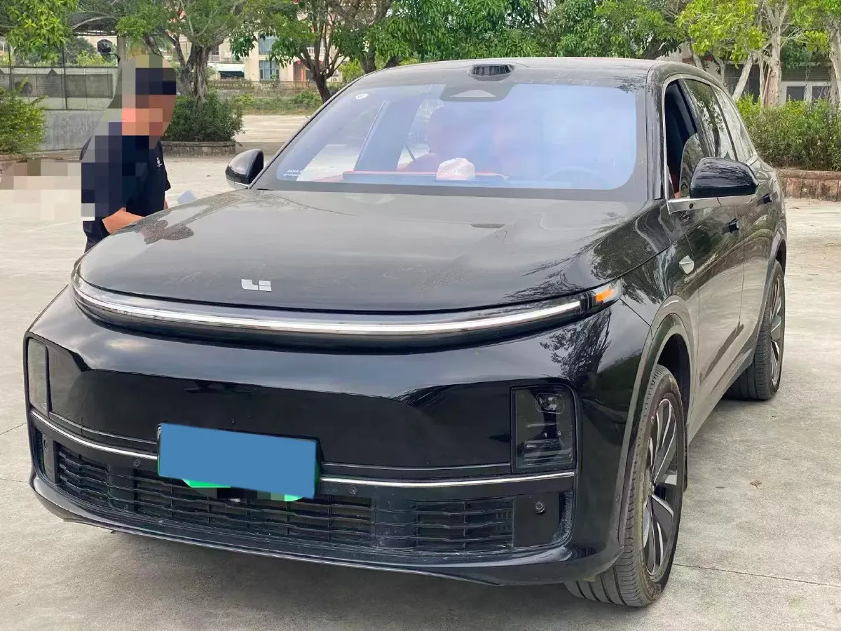 2025 Li L7 Range Extended 154HP REEV,autocango,china used car exporter,china ev exporter,chinese used car exporter,chinese used ev exporter