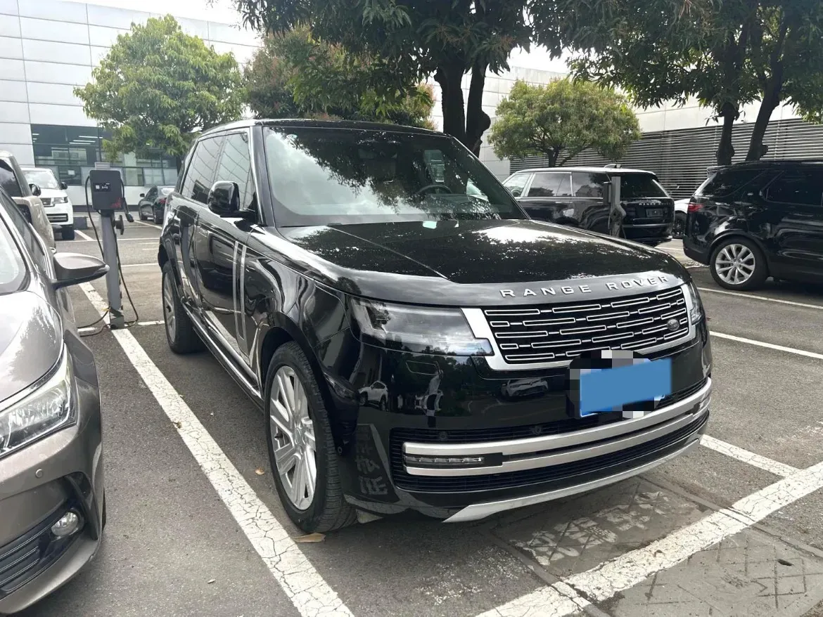2024 Land Rover Range Rover 3.0T 400HP L6 8AT,autocango,china used car exporter,china ev exporter,chinese used car exporter,chinese used ev exporter