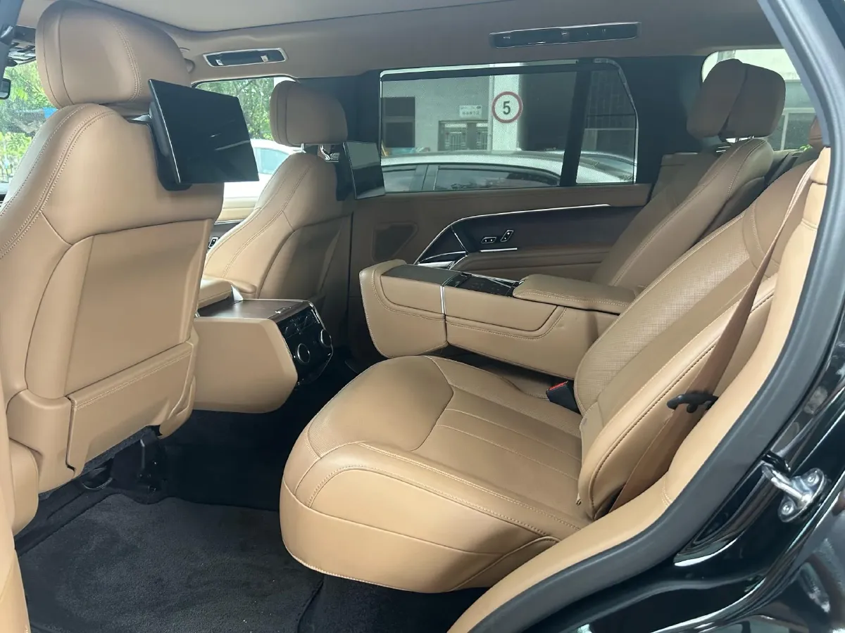 2024 Land Rover Range Rover 3.0T 400HP L6 8AT,autocango,china used car exporter,china ev exporter,chinese used car exporter,chinese used ev exporter