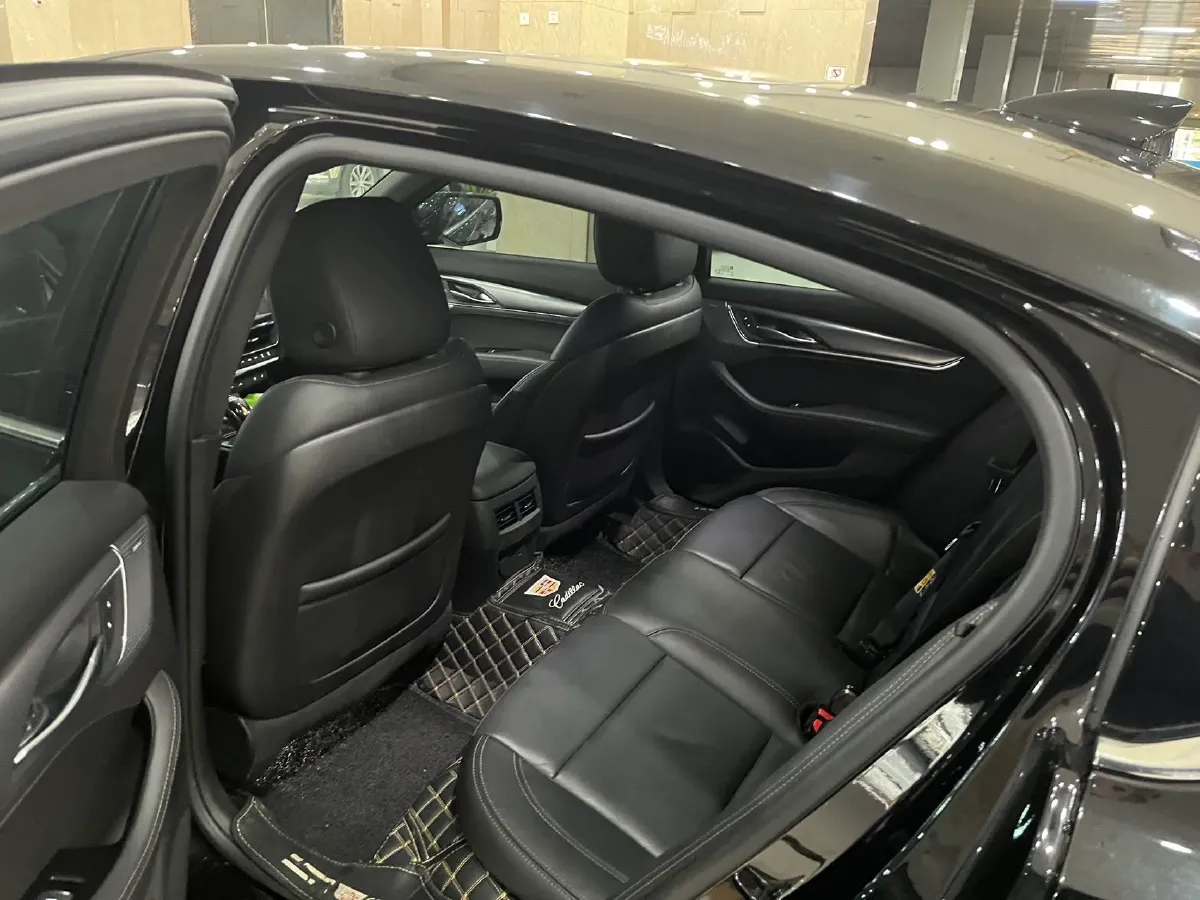 2023 Cadillac CT5 2.0T 237HP L4 10AT,autocango,china used car exporter,china ev exporter,chinese used car exporter,chinese used ev exporter