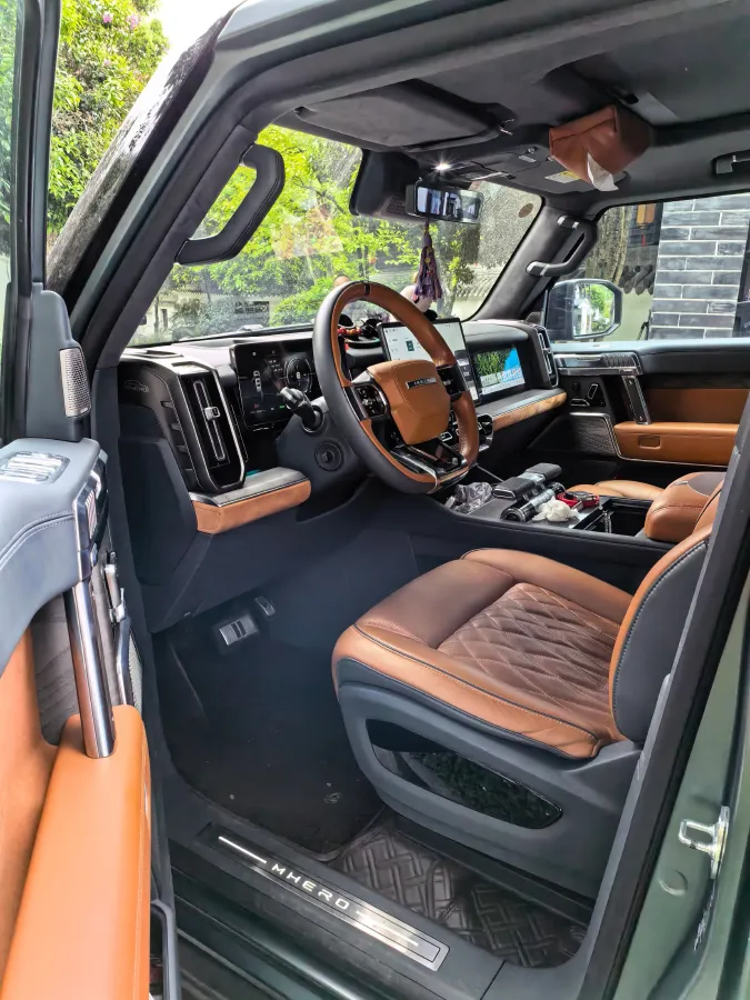 2023 M Hero 917 BEV 1088HP 2AT BEV 142.7KWH,autocango,china used car exporter,china ev exporter,chinese used car exporter,chinese used ev exporter