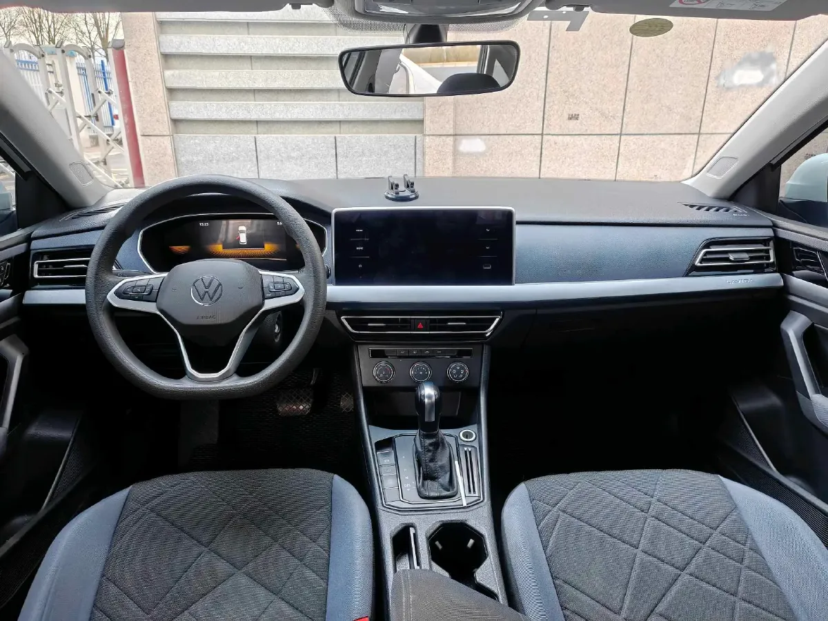 2023 Volkswagen Lavida 1.5L 113HP L4 6AT,autocango,china used car exporter,china ev exporter,chinese used car exporter,chinese used ev exporter