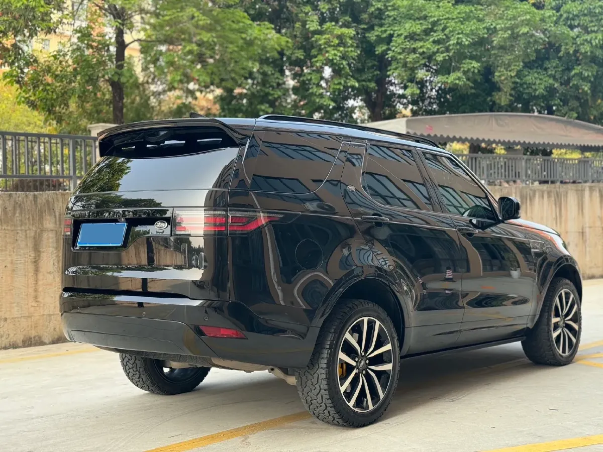 2023 Land Rover Discovery 3.0T 360HP L6 8AT,autocango,china used car exporter,china ev exporter,chinese used car exporter,chinese used ev exporter