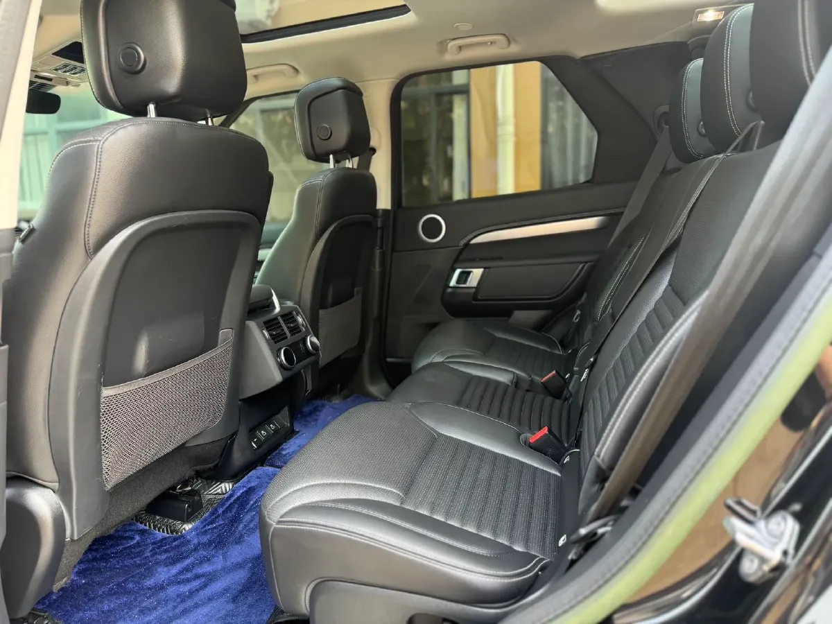 2023 Land Rover Discovery 3.0T 360HP L6 8AT,autocango,china used car exporter,china ev exporter,chinese used car exporter,chinese used ev exporter