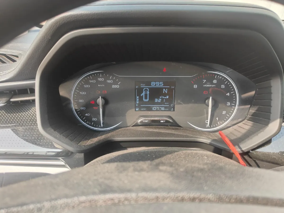 2022 WuLing ZhengChen 2.0L 136HP L4 6MT,autocango,china used car exporter,china ev exporter,chinese used car exporter,chinese used ev exporter