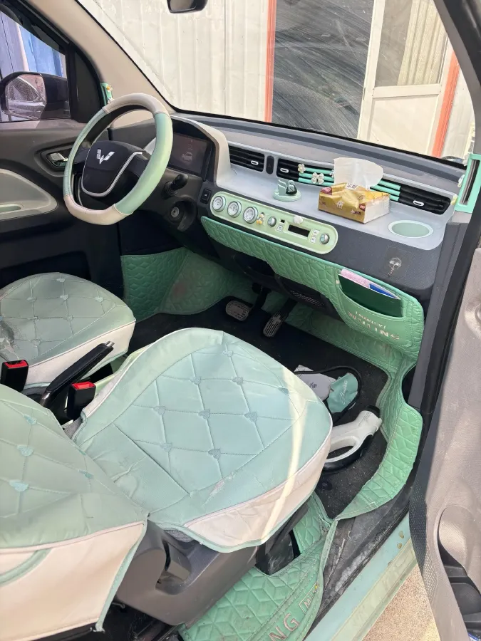 2022 WuLing HongGuang MINI EV BEV 9KWH,autocango,china used car exporter,china ev exporter,chinese used car exporter,chinese used ev exporter