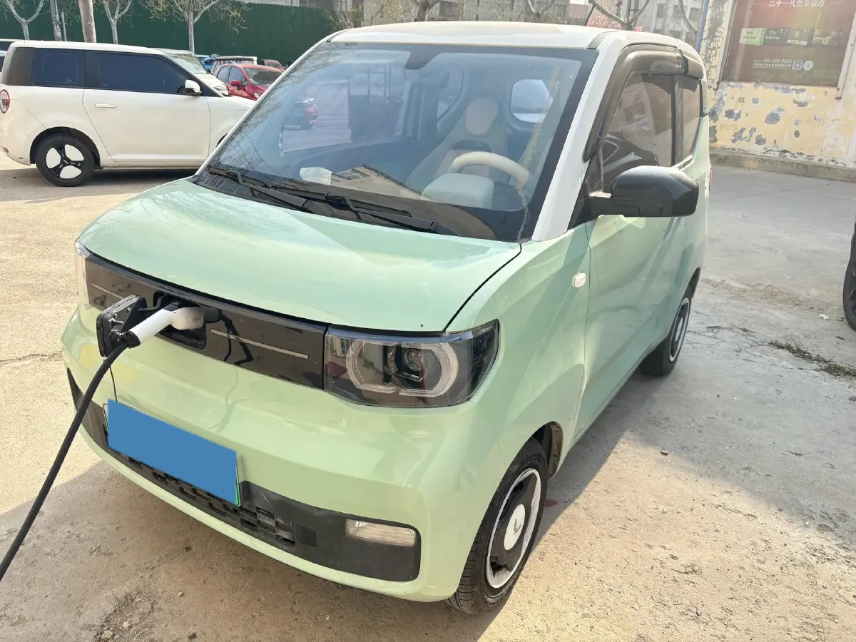 2022 WuLing HongGuang MINI EV BEV 9KWH,autocango,china used car exporter,china ev exporter,chinese used car exporter,chinese used ev exporter