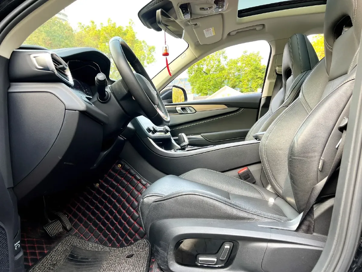 2019 LYNK&CO 01 2.0T 190HP L4 6AT,autocango,china used car exporter,china ev exporter,chinese used car exporter,chinese used ev exporter