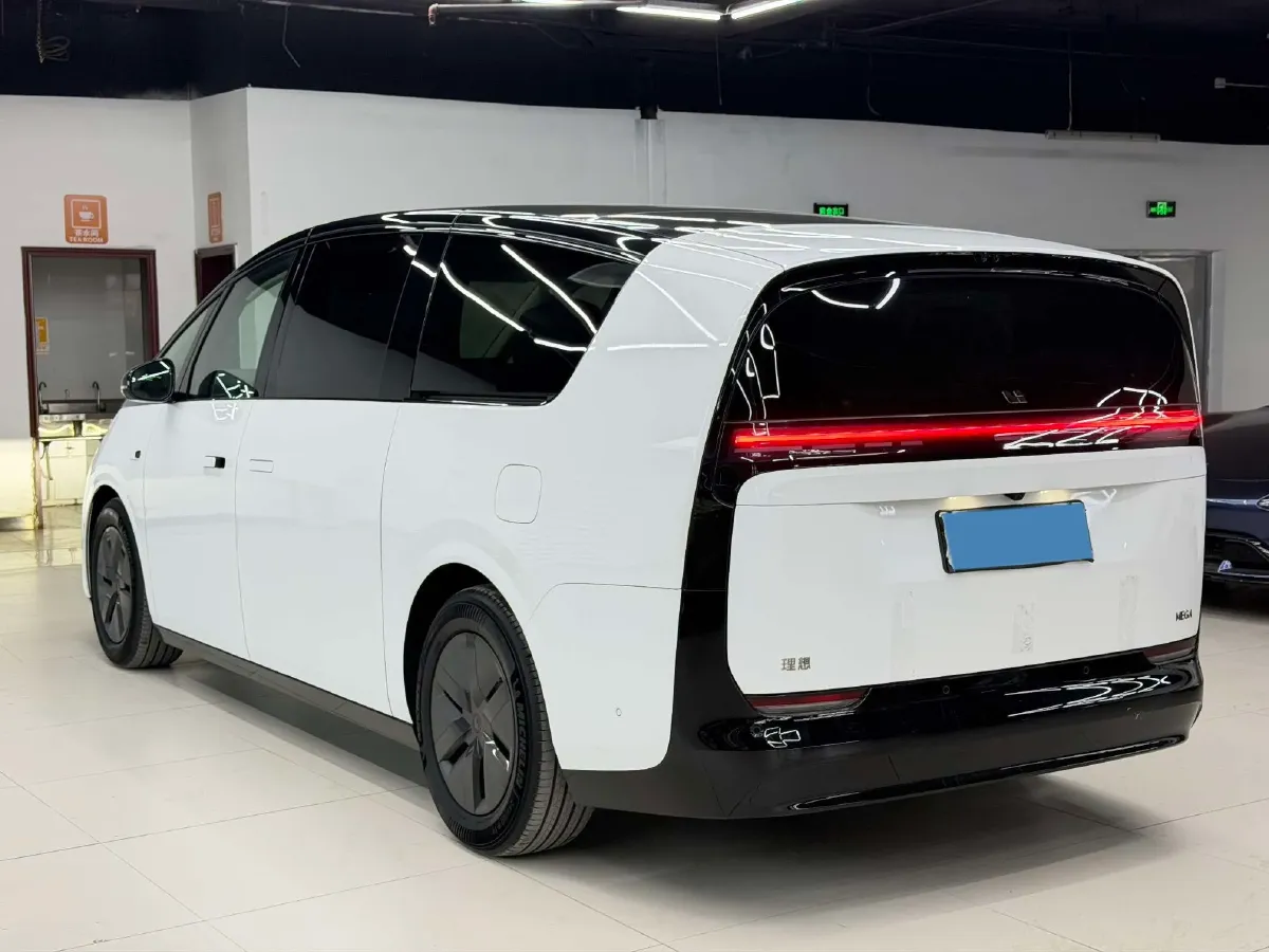 2024 Li MEGA BEV 102.7KWH,autocango,china used car exporter,china ev exporter,chinese used car exporter,chinese used ev exporter