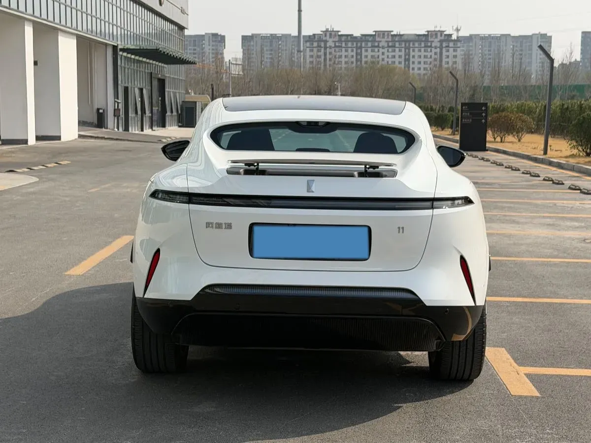 2025 Avatr 11 1.5T 156HP L4 REEV,autocango,china used car exporter,china ev exporter,chinese used car exporter,chinese used ev exporter
