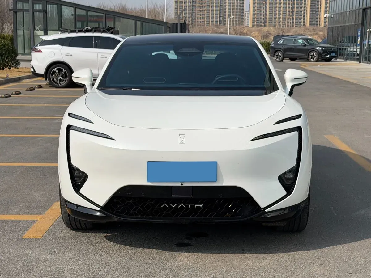 2025 Avatr 11 1.5T 156HP L4 REEV,autocango,china used car exporter,china ev exporter,chinese used car exporter,chinese used ev exporter