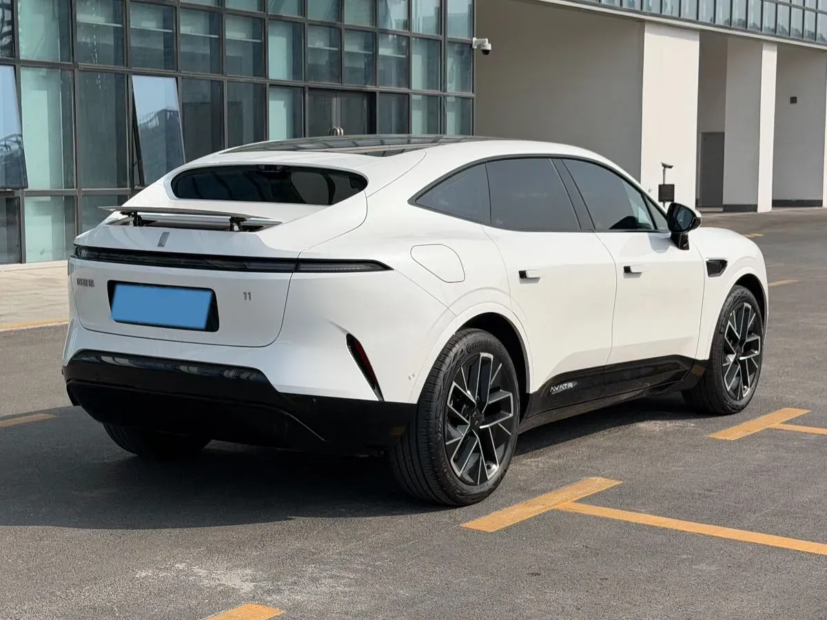 2025 Avatr 11 1.5T 156HP L4 REEV,autocango,china used car exporter,china ev exporter,chinese used car exporter,chinese used ev exporter