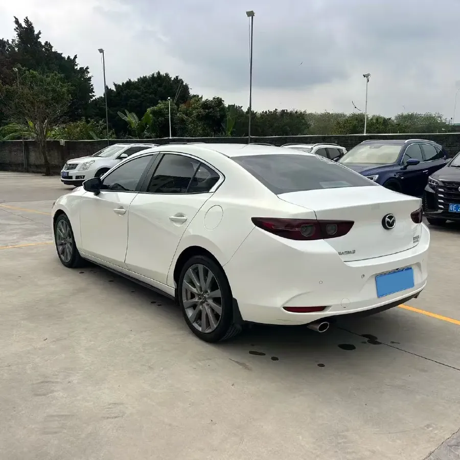 2020 Mazda 3 Axela 2.0L 158HP L4 6AT,autocango,china used car exporter,china ev exporter,chinese used car exporter,chinese used ev exporter