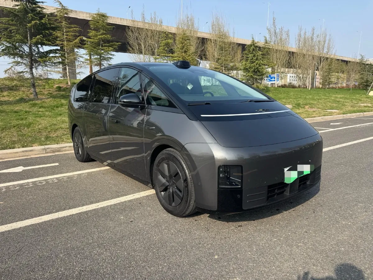 2024 Li MEGA BEV 102.7KWH,autocango,china used car exporter,china ev exporter,chinese used car exporter,chinese used ev exporter