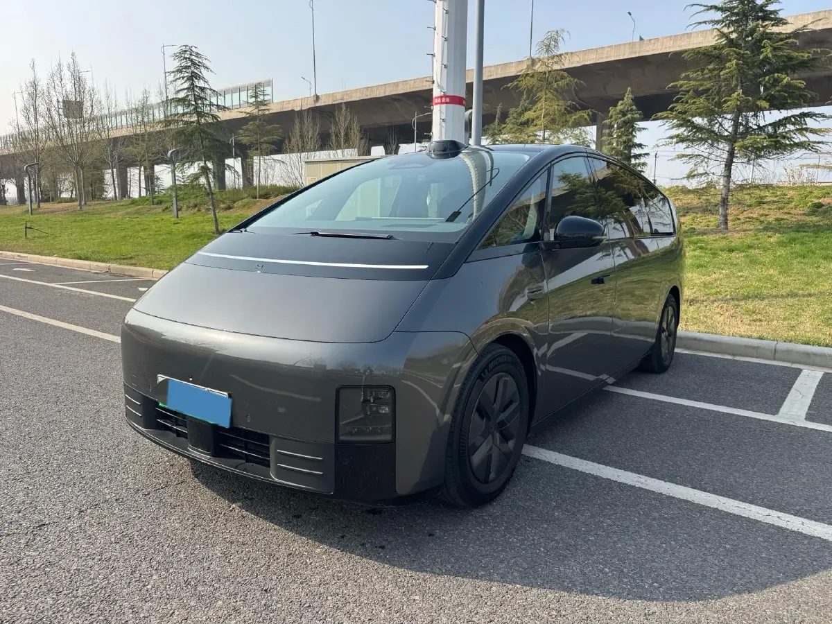 2024 Li MEGA BEV 102.7KWH,autocango,china used car exporter,china ev exporter,chinese used car exporter,chinese used ev exporter