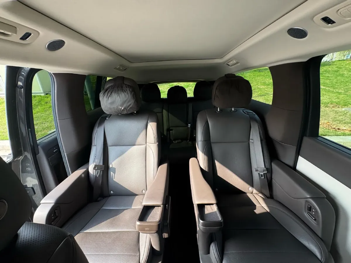 2024 Li MEGA BEV 102.7KWH,autocango,china used car exporter,china ev exporter,chinese used car exporter,chinese used ev exporter