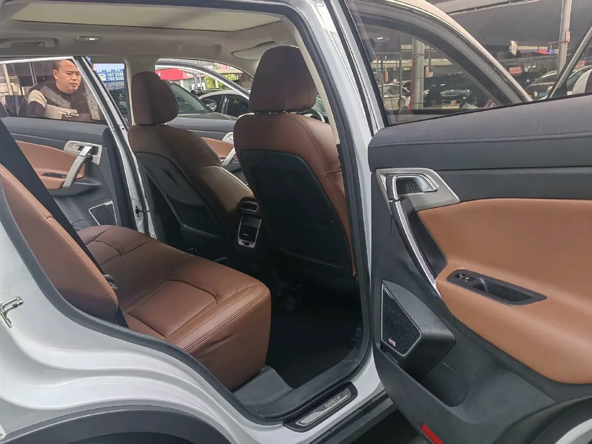 2018 Geely Azkarra 1.8T 184HP L4 6AT,autocango,china used car exporter,china ev exporter,chinese used car exporter,chinese used ev exporter