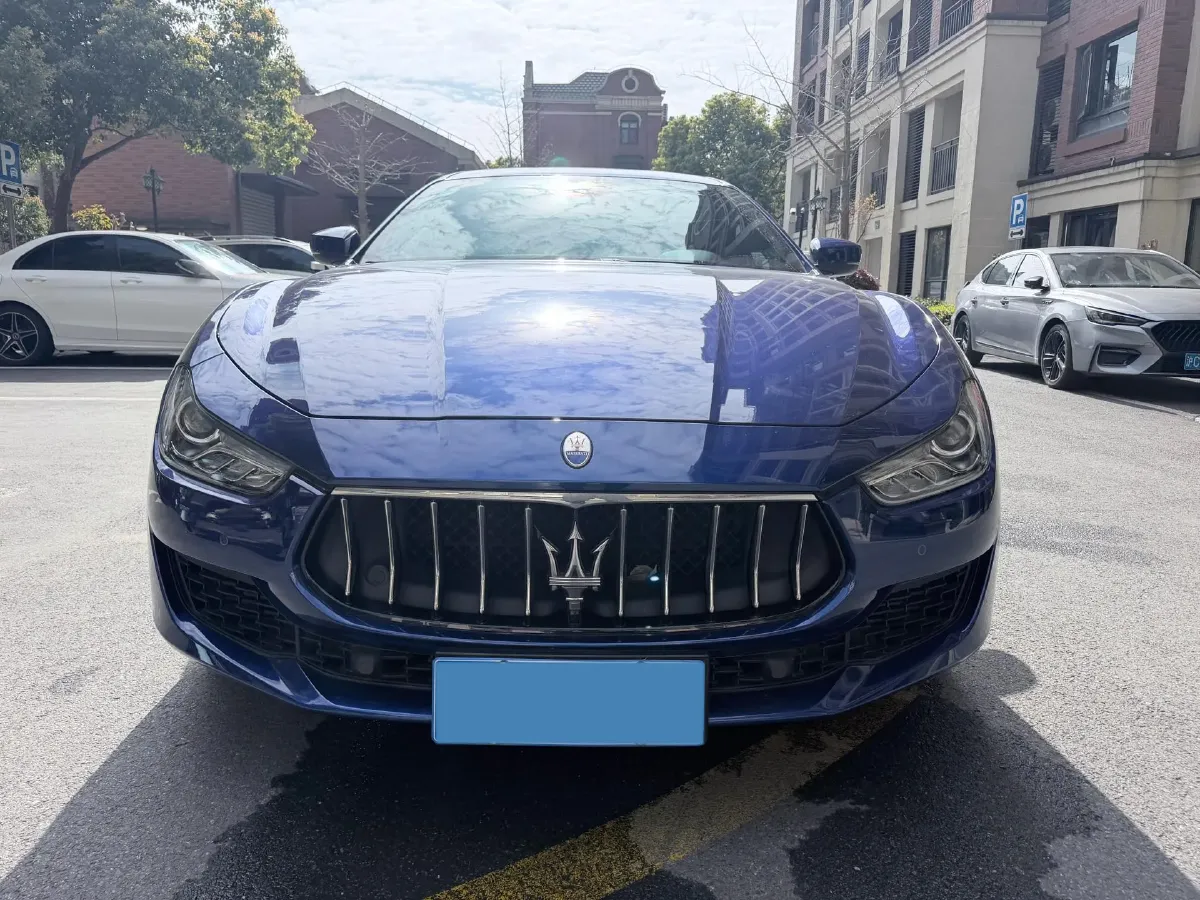 2019 Maserati Ghibli 3.0T 350HP V6 8AT,autocango,china used car exporter,china ev exporter,chinese used car exporter,chinese used ev exporter